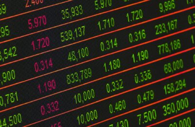 Saudi Arabia Tadawul stock exchange TASI market trading floor - Photo by Pixabay