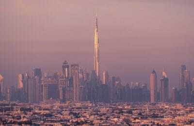 Dubai Property Split: $422M Sold vs 7% Discounts (2026)