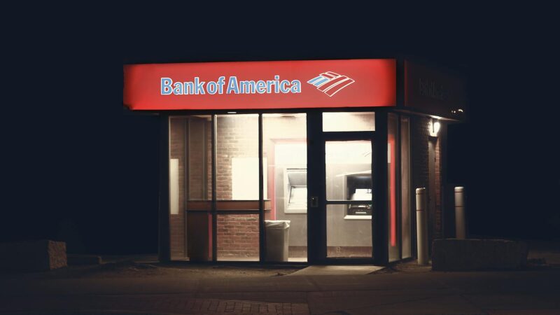 How to Open a Bank Account in UAE as a Foreigner 2026: Requirements and Best Banks