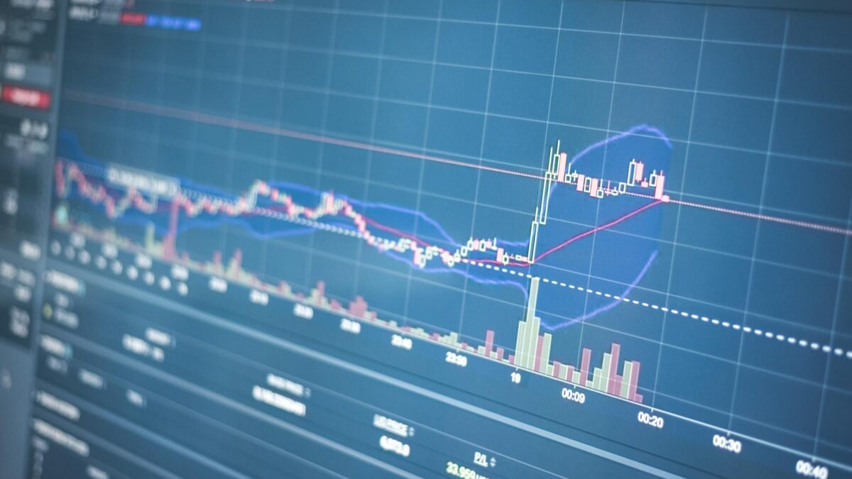 Dubai Financial Market trading floor