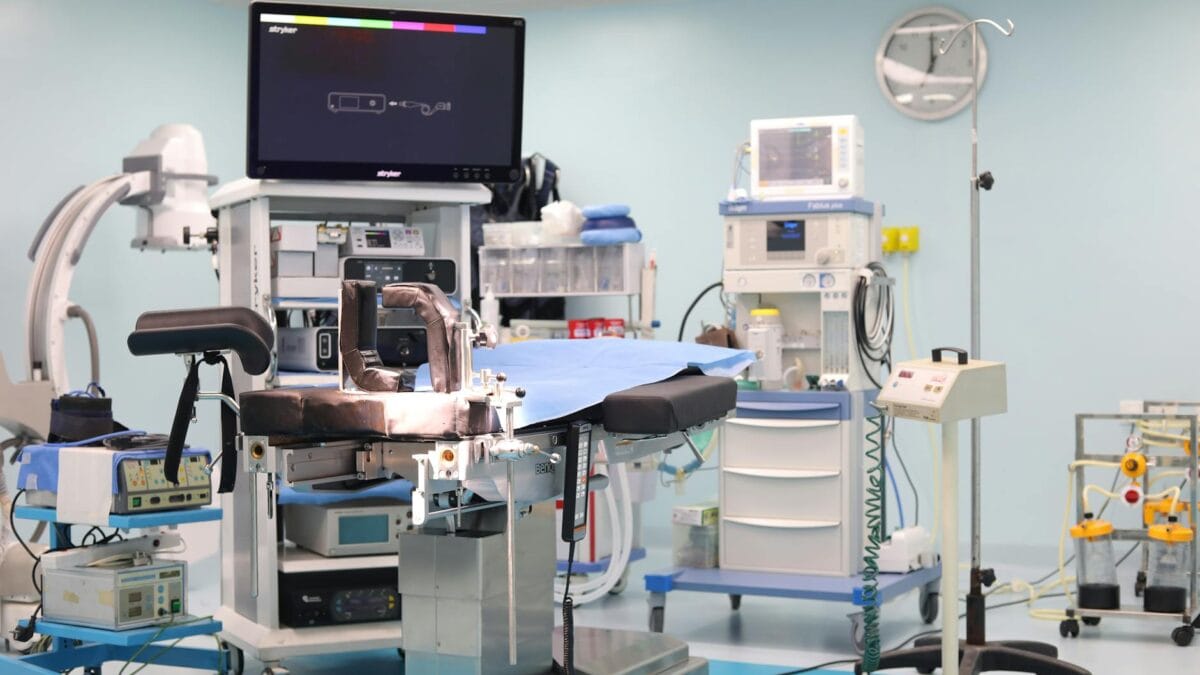 Dubai healthcare and Saudi medical comparison