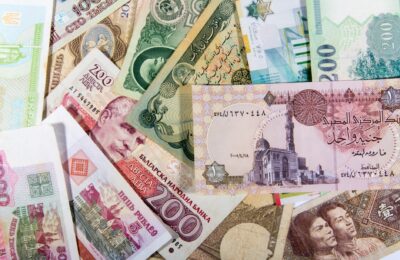 Egyptian pound banknotes and currency