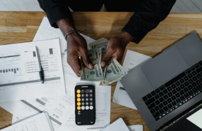 دليل رواتب المغتربين الخليج 2026 - Expat salary guide Gulf 2026