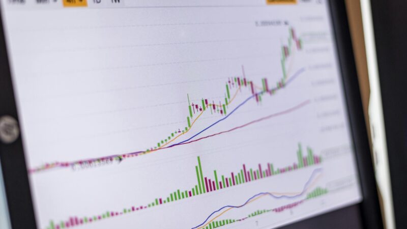 العوامل المؤثرة في سعر الذهب 2026 - Factors affecting gold price 2026