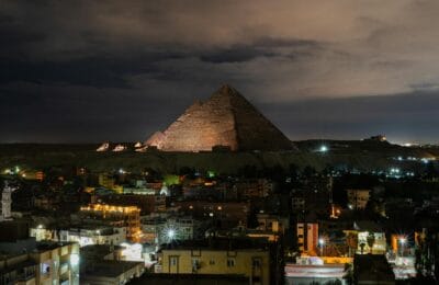 Glory in Giza boxing event at the Pyramids with world title fights showcasing Arab sports culture and Egyptian pride in 2026