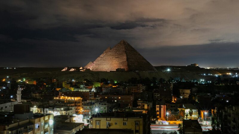 Glory in Giza boxing event at the Pyramids with world title fights showcasing Arab sports culture and Egyptian pride in 2026