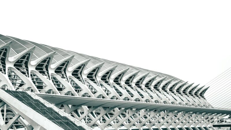 NEOM 2026 construction progress - The Line and Sindalah