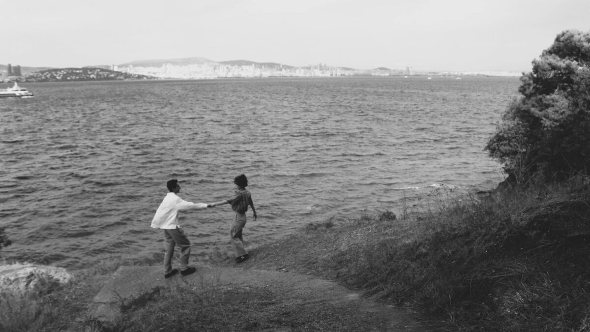 Tasacak Bu Deniz: Why It's #1 in the Arab World